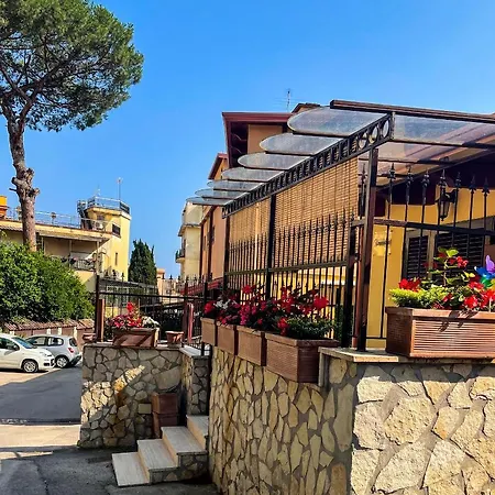 Casa Nennella Con Parcheggio Auto Gratuito In Loco Villa Naples Exterior photo
